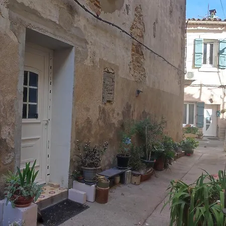 Du Charme Paisible Dans Le Sud Сasa de vacaciones Luc-sur-Orbieu